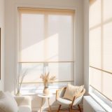 Rolety do małego pokoju: jak wybrać funkcjonalne i optycznie powiększające osłony okienne